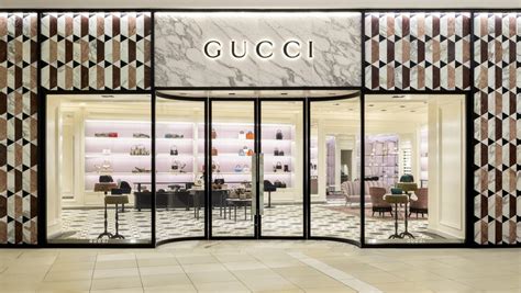 gucci store in cincinnati ohio